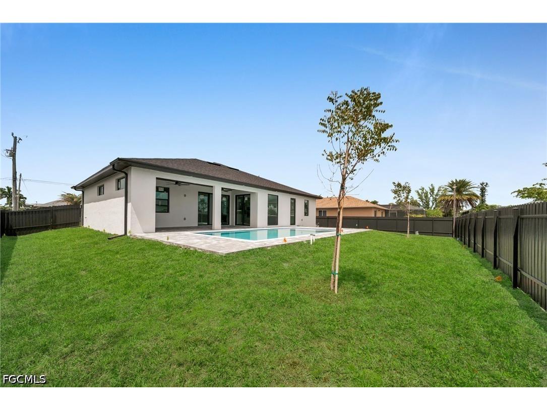 1237 NW 37th Avenue Cape Coral FL 33993 2026016247 image35