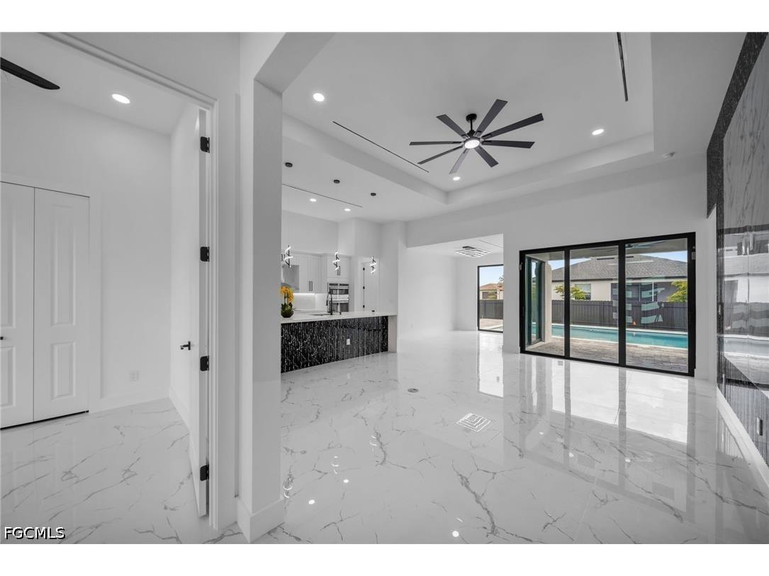 1237 NW 37th Avenue Cape Coral FL 33993 2026016247 image4