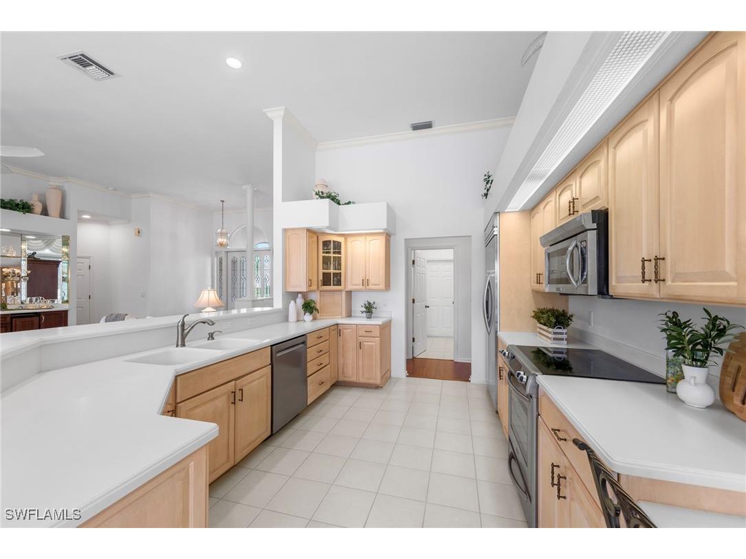 12384 Eagle Court Estero FL 33928 225078492 image18