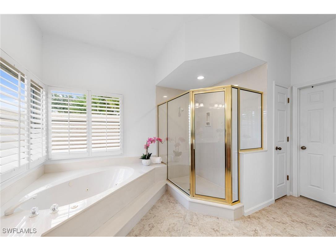 12384 Eagle Court Estero FL 33928 225078492 image29