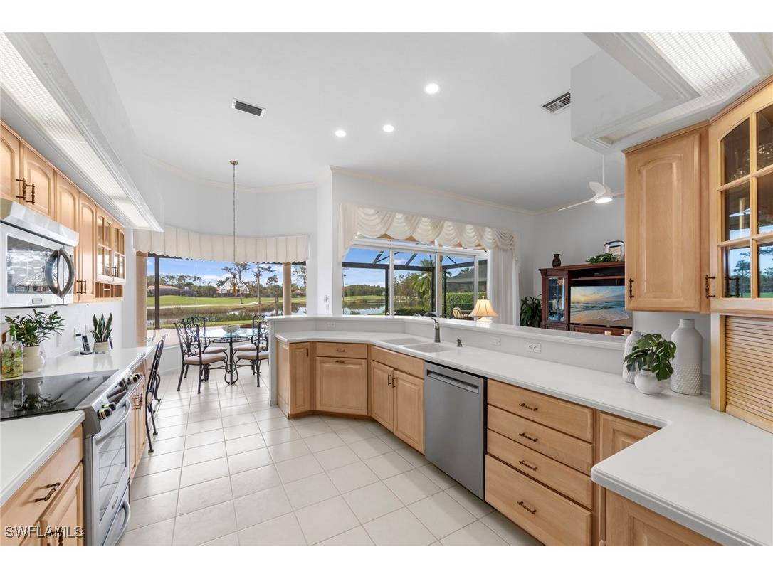 12384 Eagle Court Estero FL 33928 225078492 image5