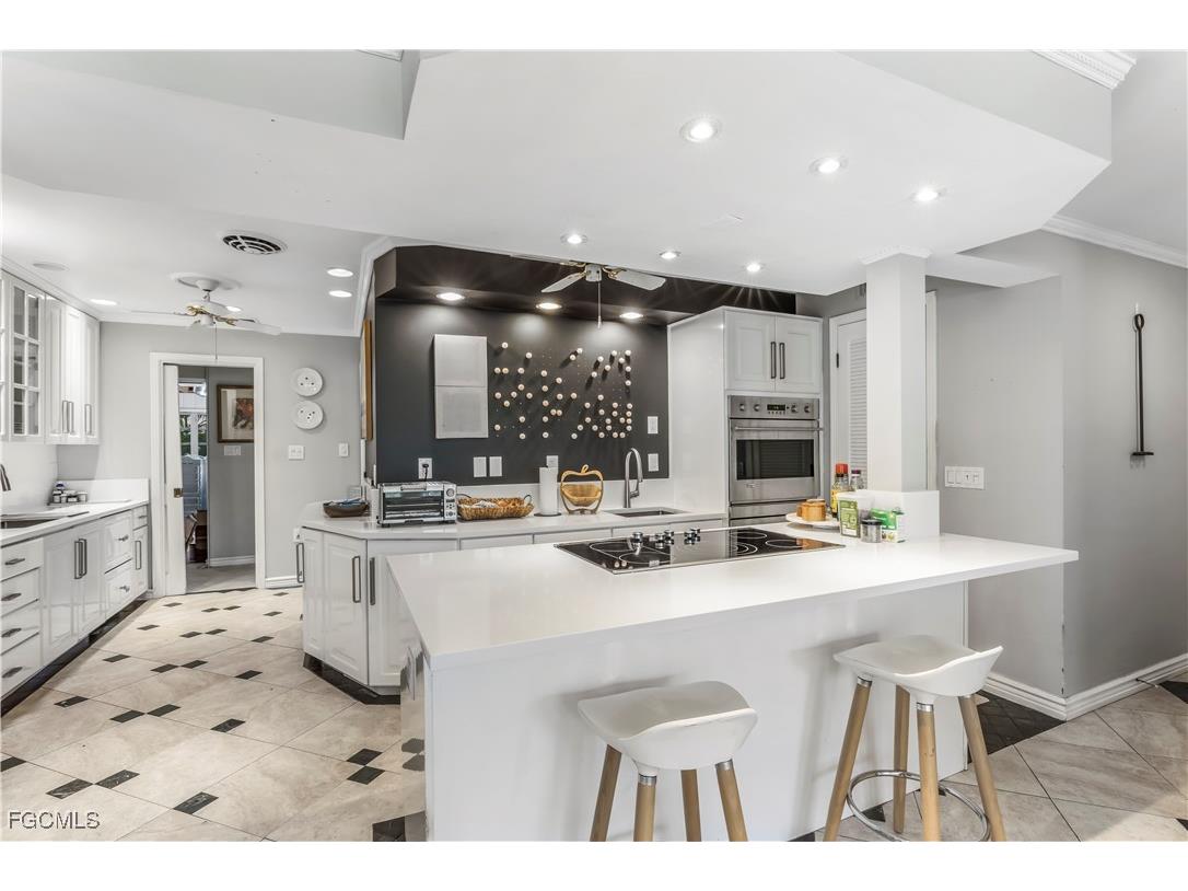 1239 Morningside Drive Fort Myers FL 33901 2025016856 image6