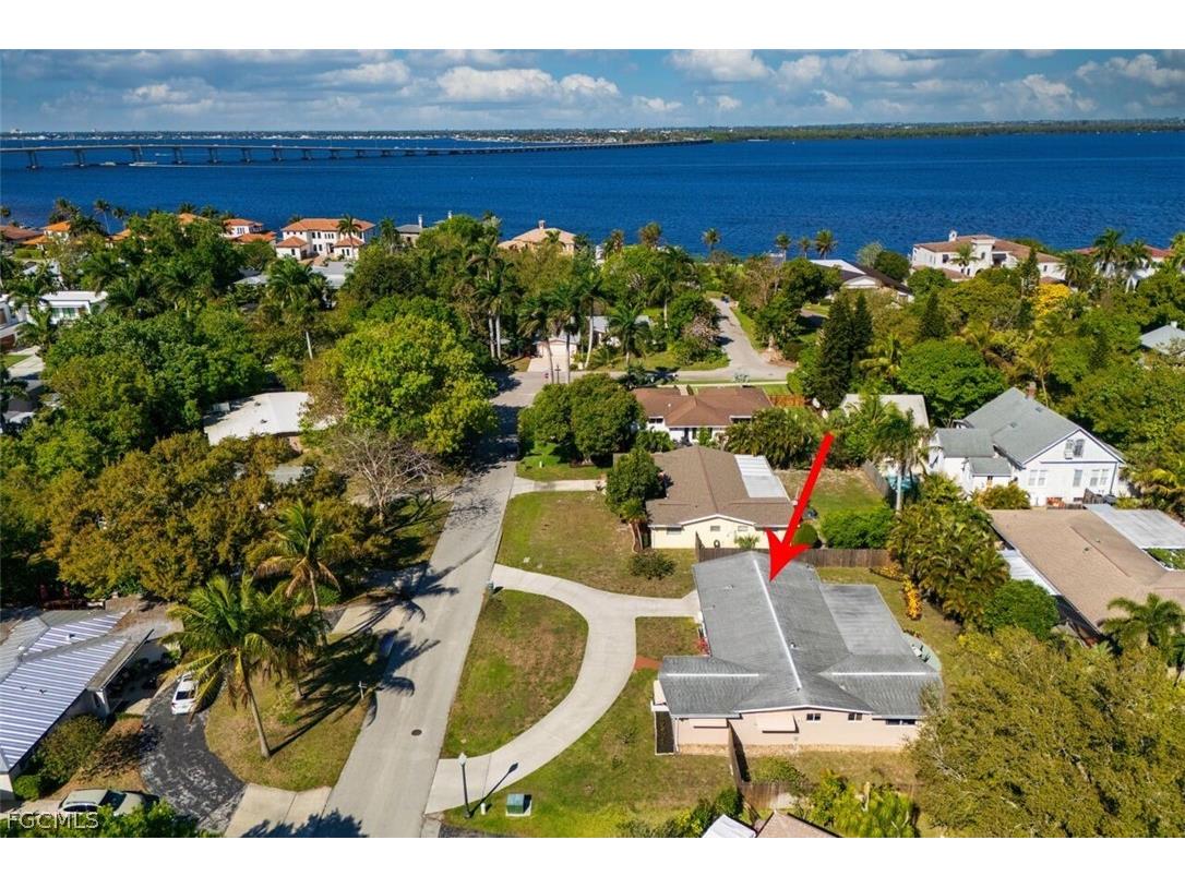 1239 Stadler Drive Fort Myers FL 33901 2026009166 image1