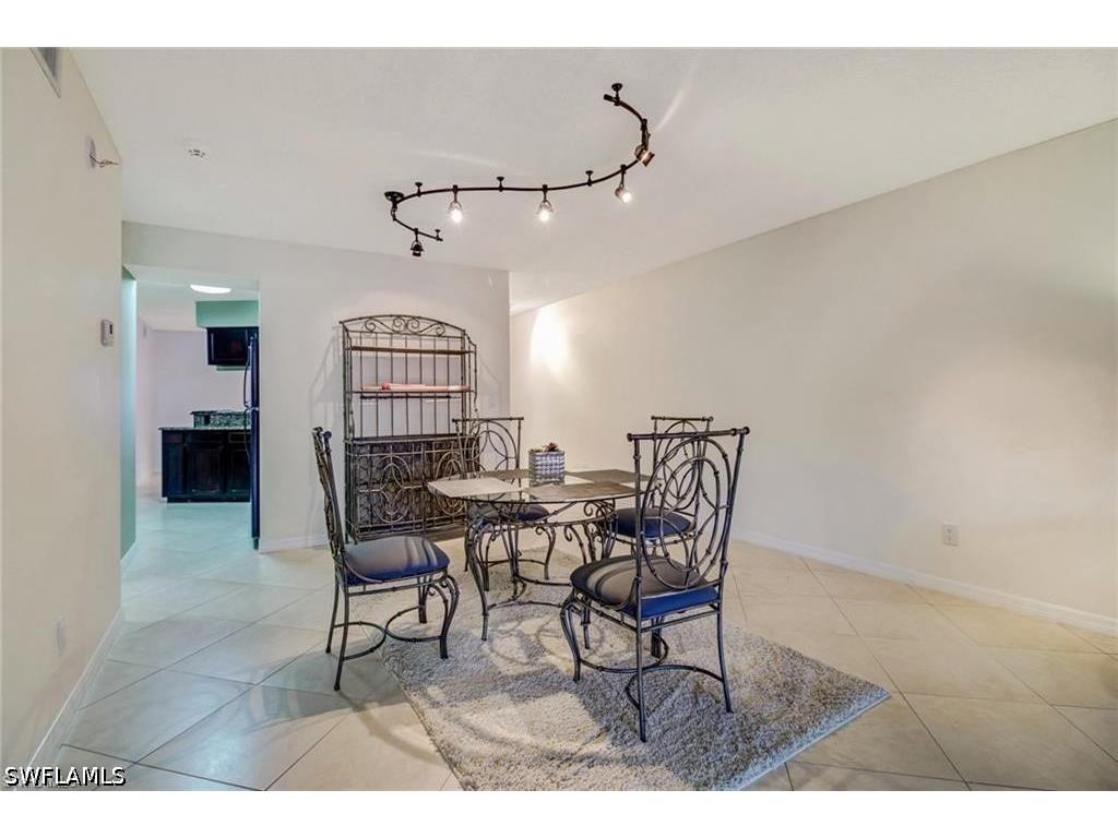 124 Cypress Way E #E5 Naples FL 34110 226019964 image7