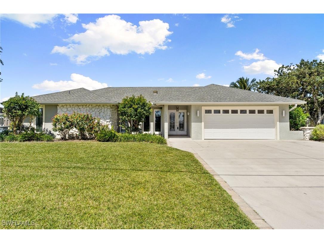 124 E North Shore Avenue North Fort Myers FL 33917 225024764 image1
