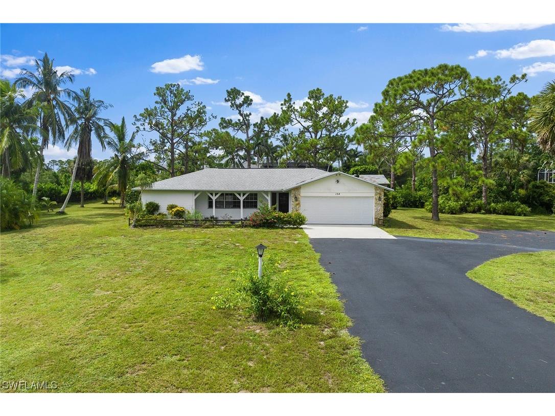 124 Eugenia Drive Naples FL 34108 223059971 image1