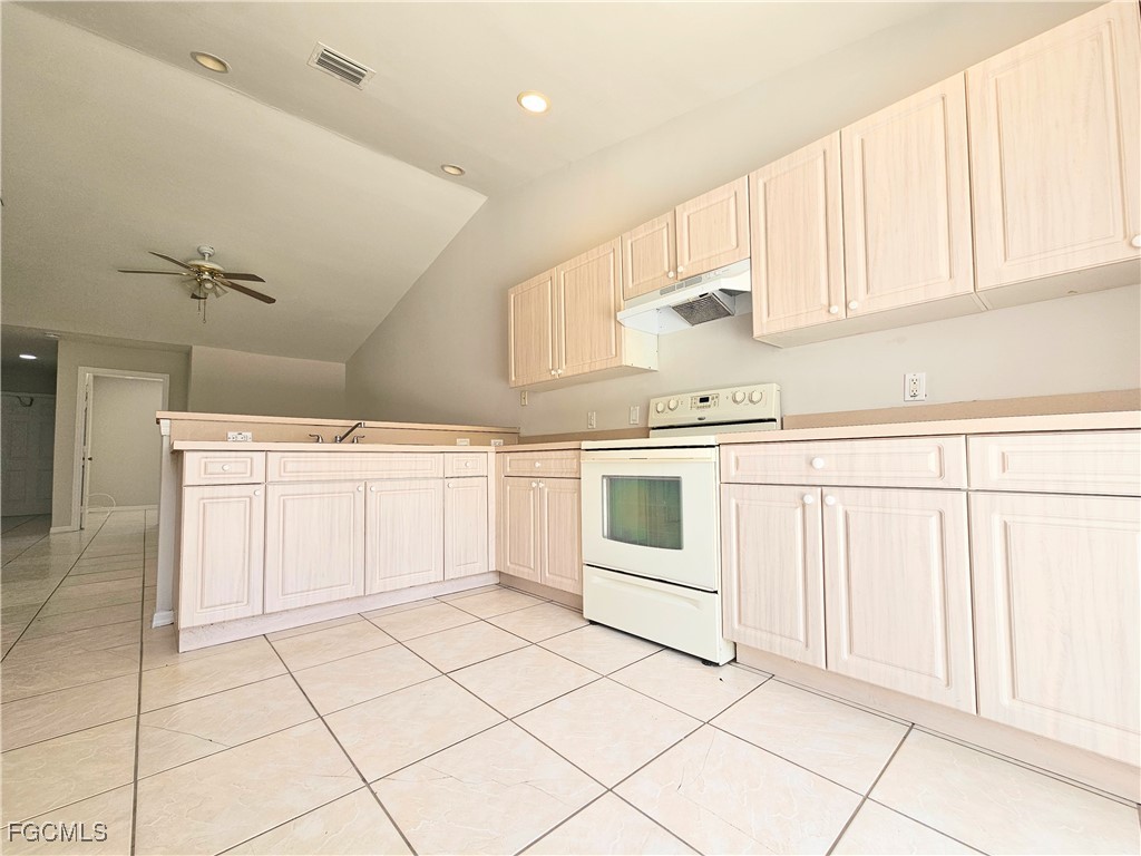 124 Ivan Avenue S Lehigh Acres FL 33973 2025023838 image15