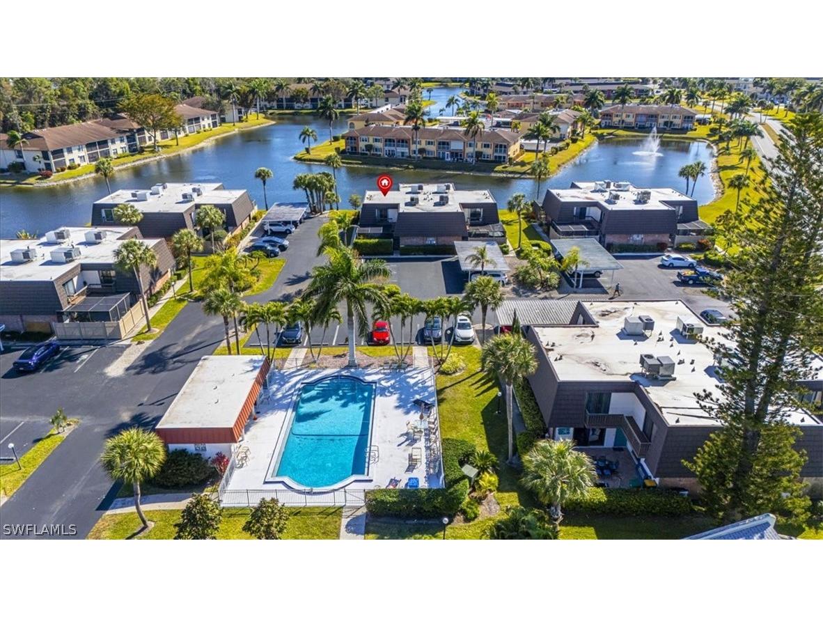 124 Lake Point Lane #2B Naples FL 34112 226005870 image1