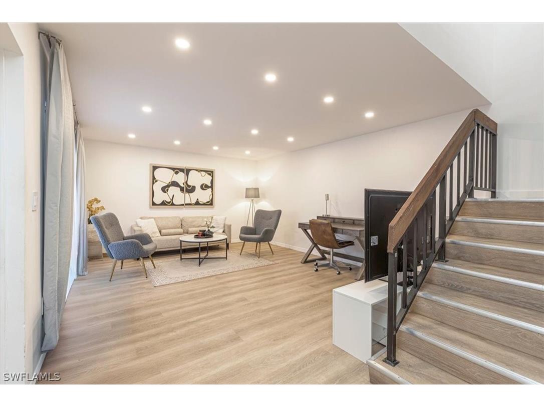 124 Lake Point Lane #2B Naples FL 34112 226005870 image15