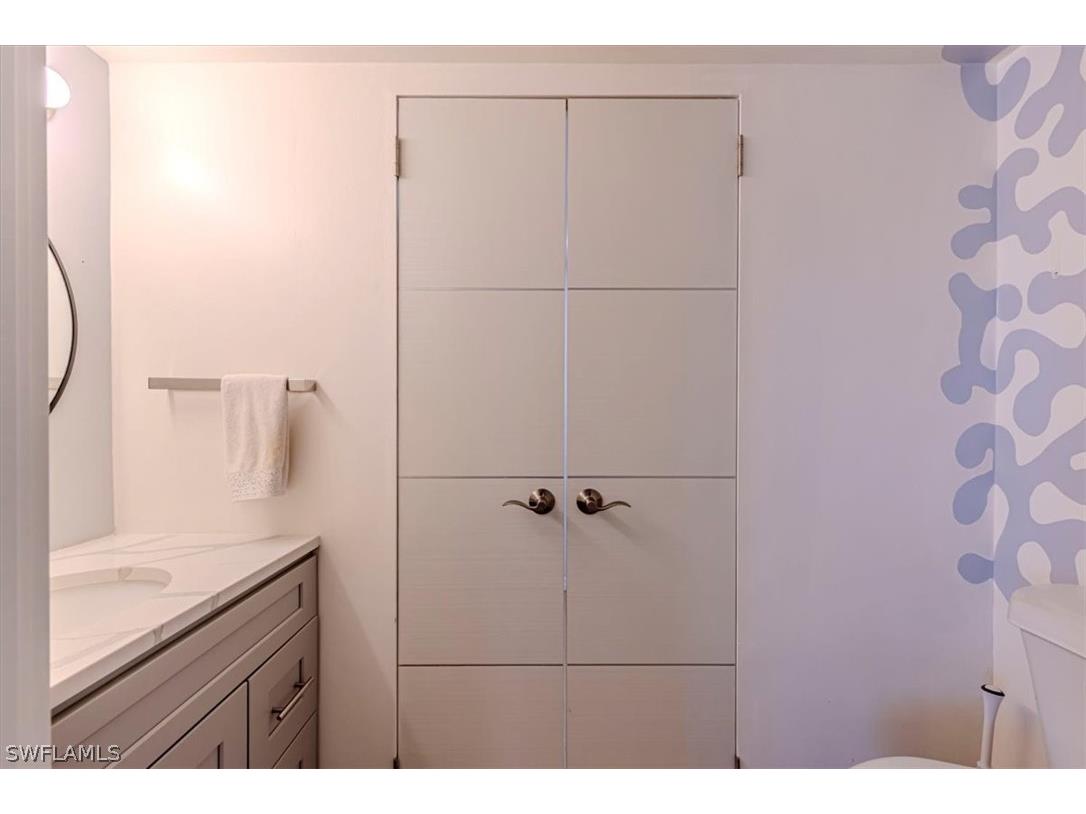 124 Lake Point Lane #2B Naples FL 34112 226005870 image18