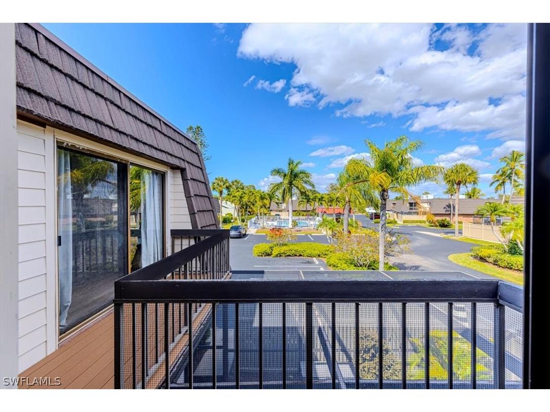 124 Lake Point Lane #2B Naples FL 34112 226005870 image28