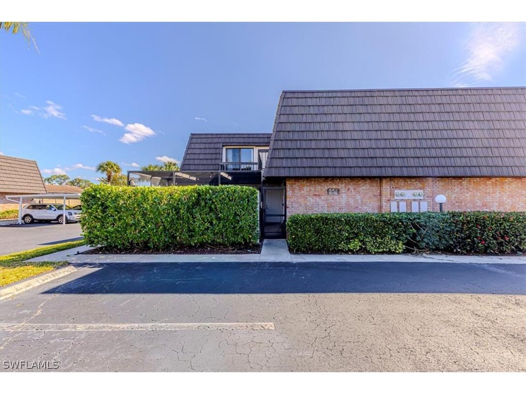 124 Lake Point Lane #2B Naples FL 34112 226005870 image6