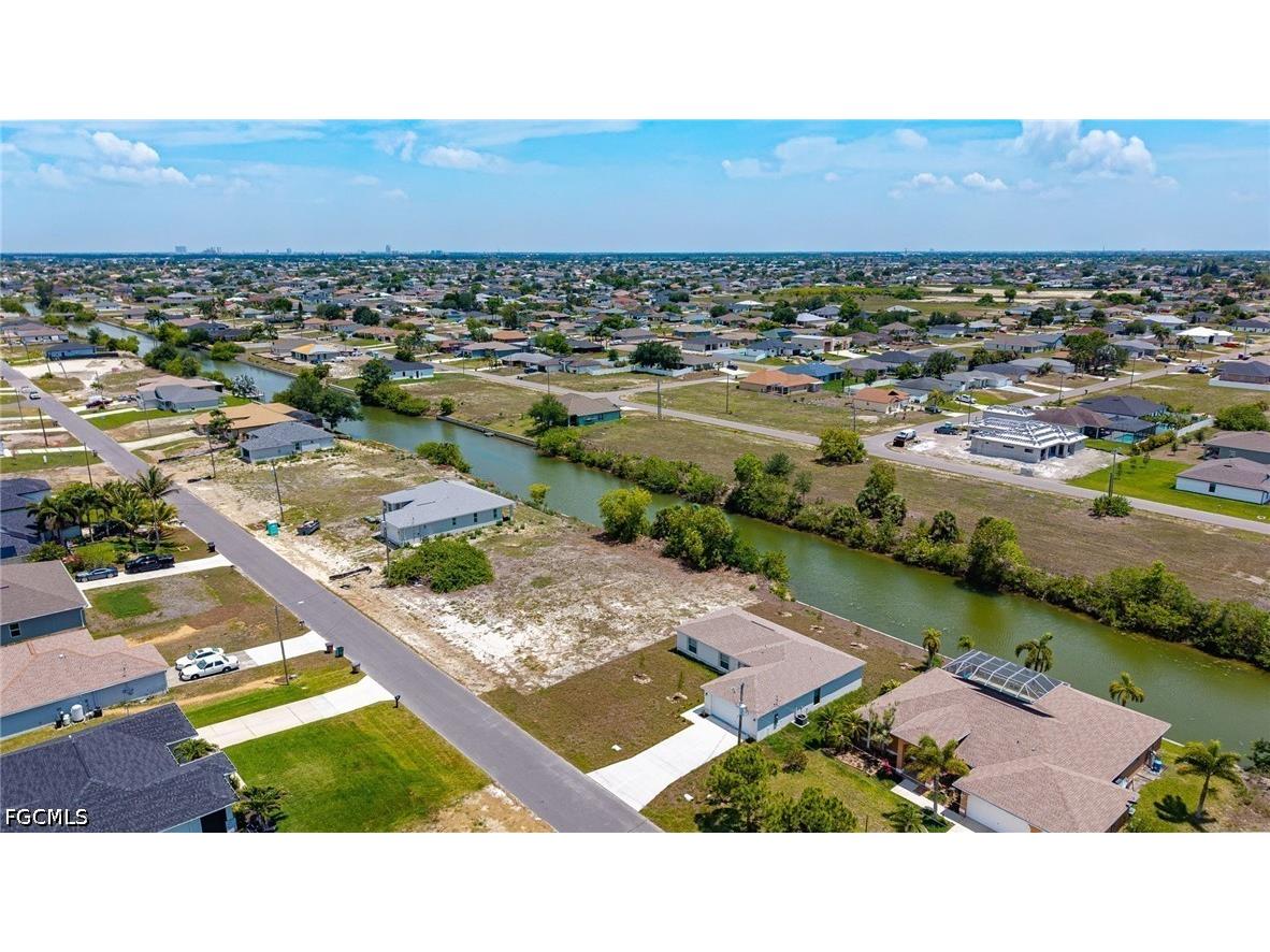 124 NE 15th Terrace Cape Coral FL 33909 2026013519 image36