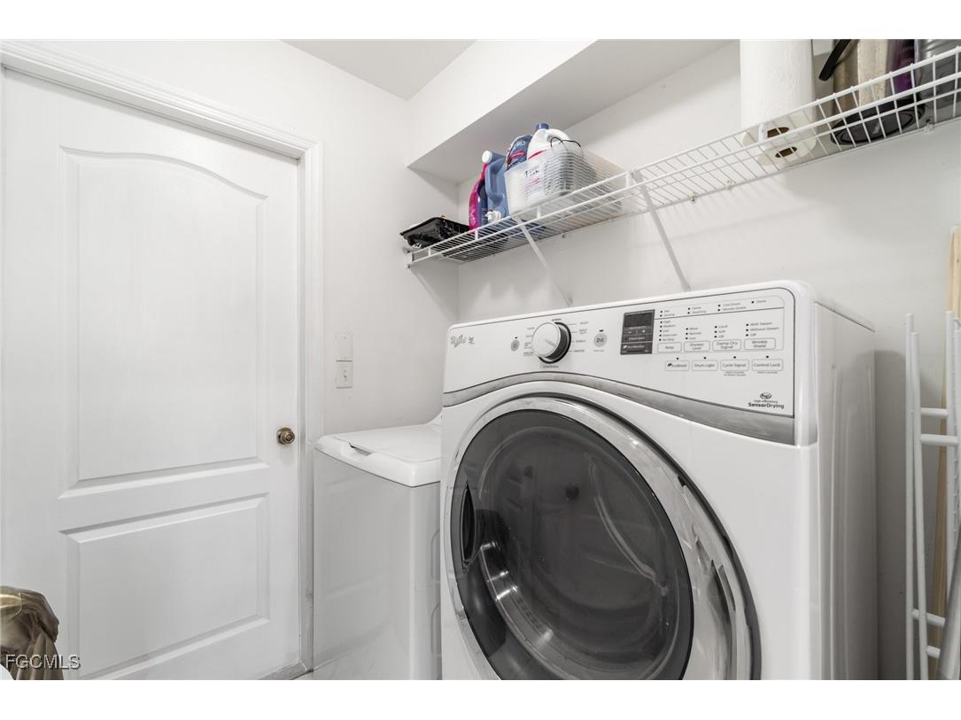 124 NE 16th Terrace Cape Coral FL 33909 2025021869 image10