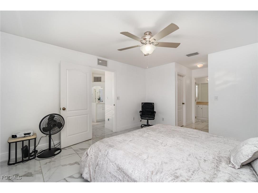 124 NE 16th Terrace Cape Coral FL 33909 2025021869 image11