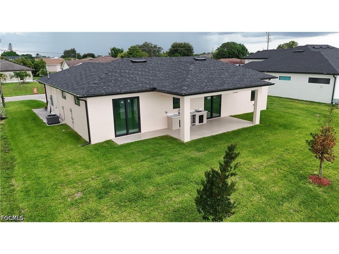 124 SE 2nd Avenue Cape Coral FL 33990 2026027488 image29