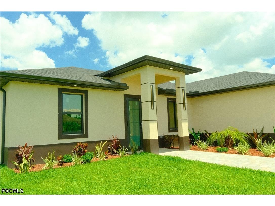 124 SE 2nd Avenue Cape Coral FL 33990 2026027488 image4