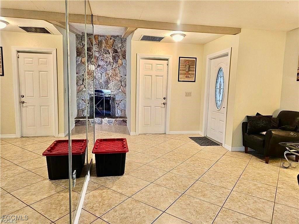 124 SE 31st Street Cape Coral FL 33904 2025014964 image5