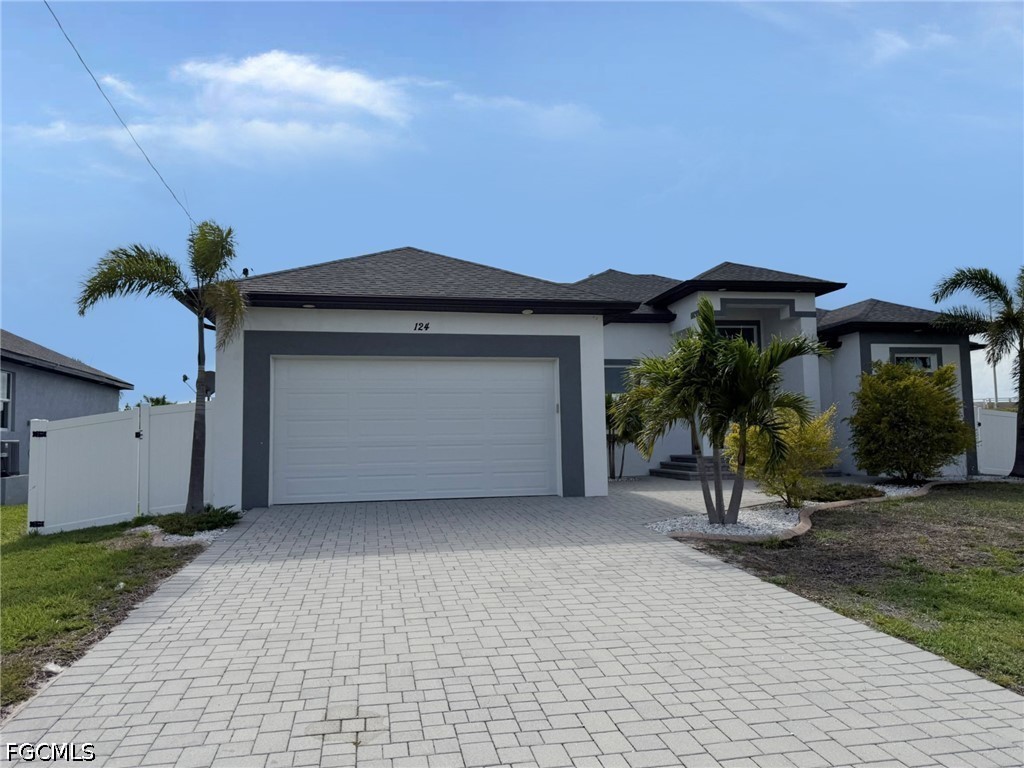 124 SW 31st Place Cape Coral FL 33991 2026024070 image1
