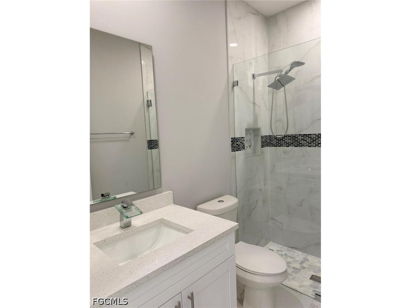 124 SW 31st Place Cape Coral FL 33991 2026024070 image37