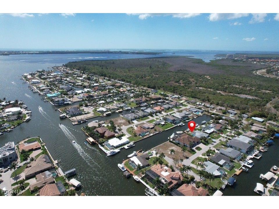 124 SW 56th Terrace Cape Coral FL 33914 2026011283 image2