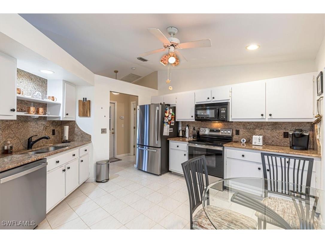 124 Versailles Circle Naples FL 34112 225075010 image5