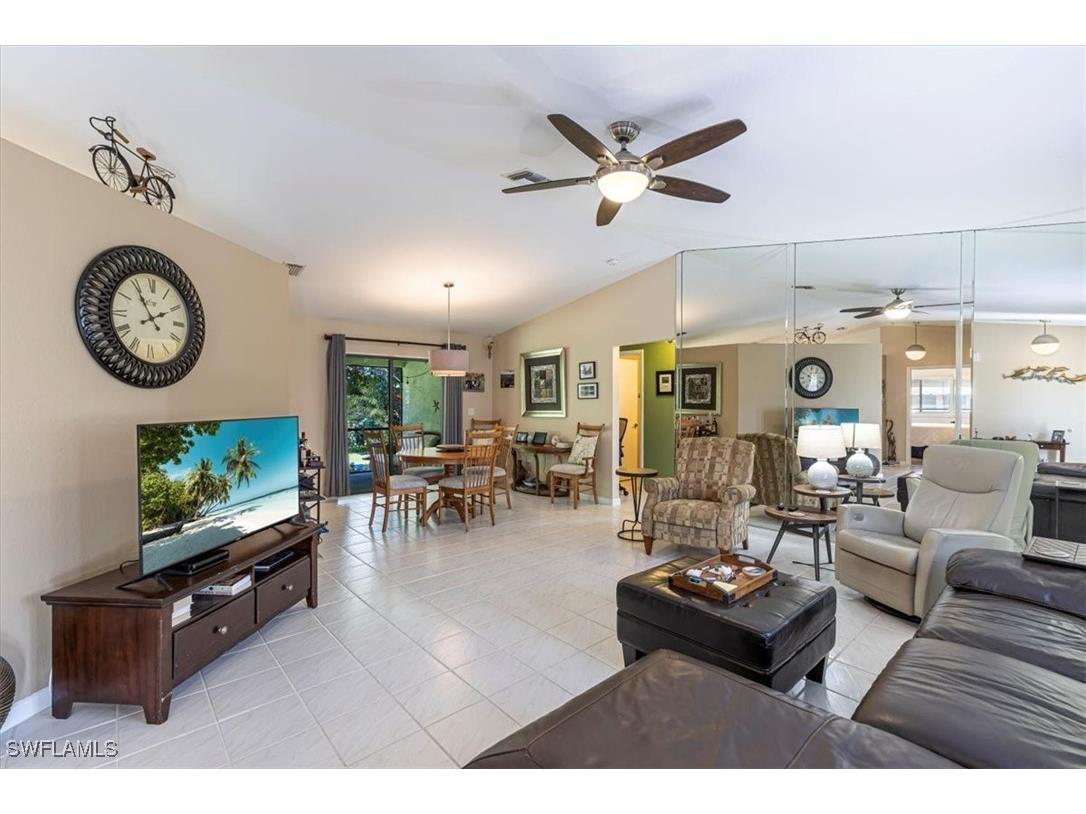 124 Versailles Circle Naples FL 34112 225075010 image9