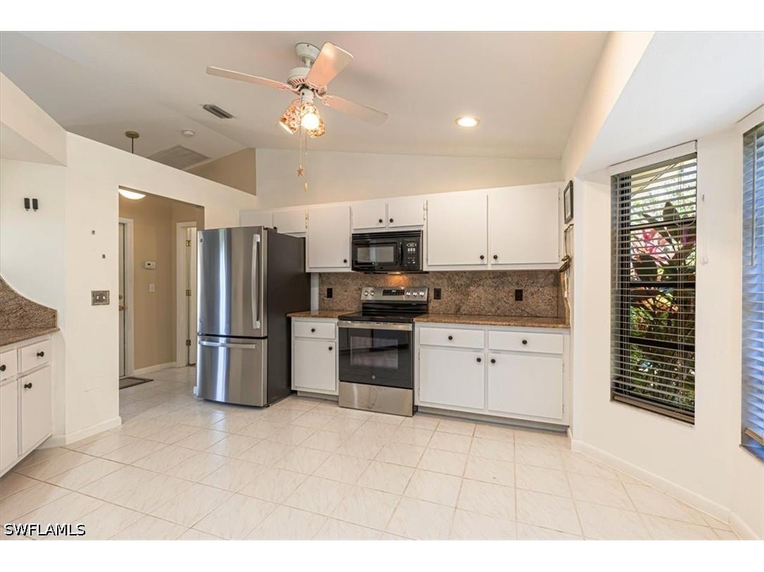 124 Versailles Circle Naples FL 34112 226015380 image12