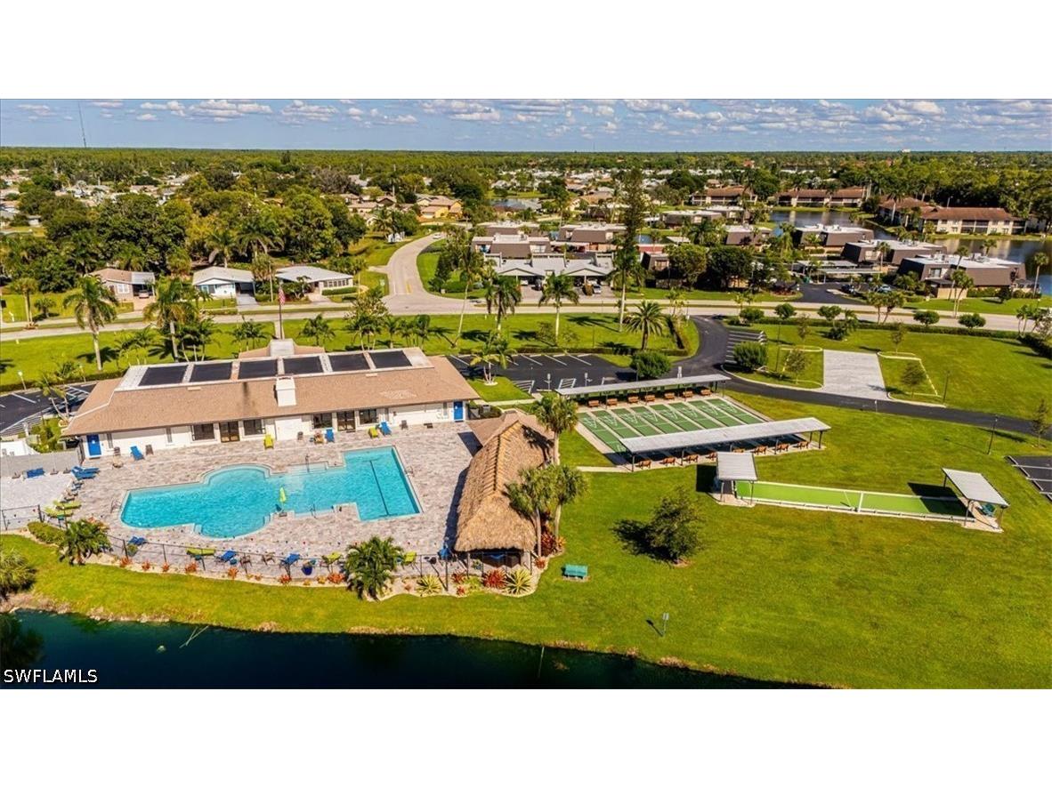 124 Versailles Circle Naples FL 34112 226015380 image17