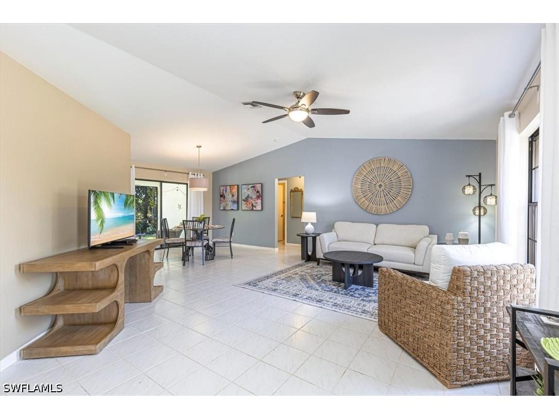 124 Versailles Circle Naples FL 34112 226015380 image3