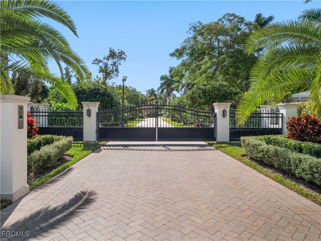 1240 Coconut Drive Fort Myers FL 33901 2026003843 image22