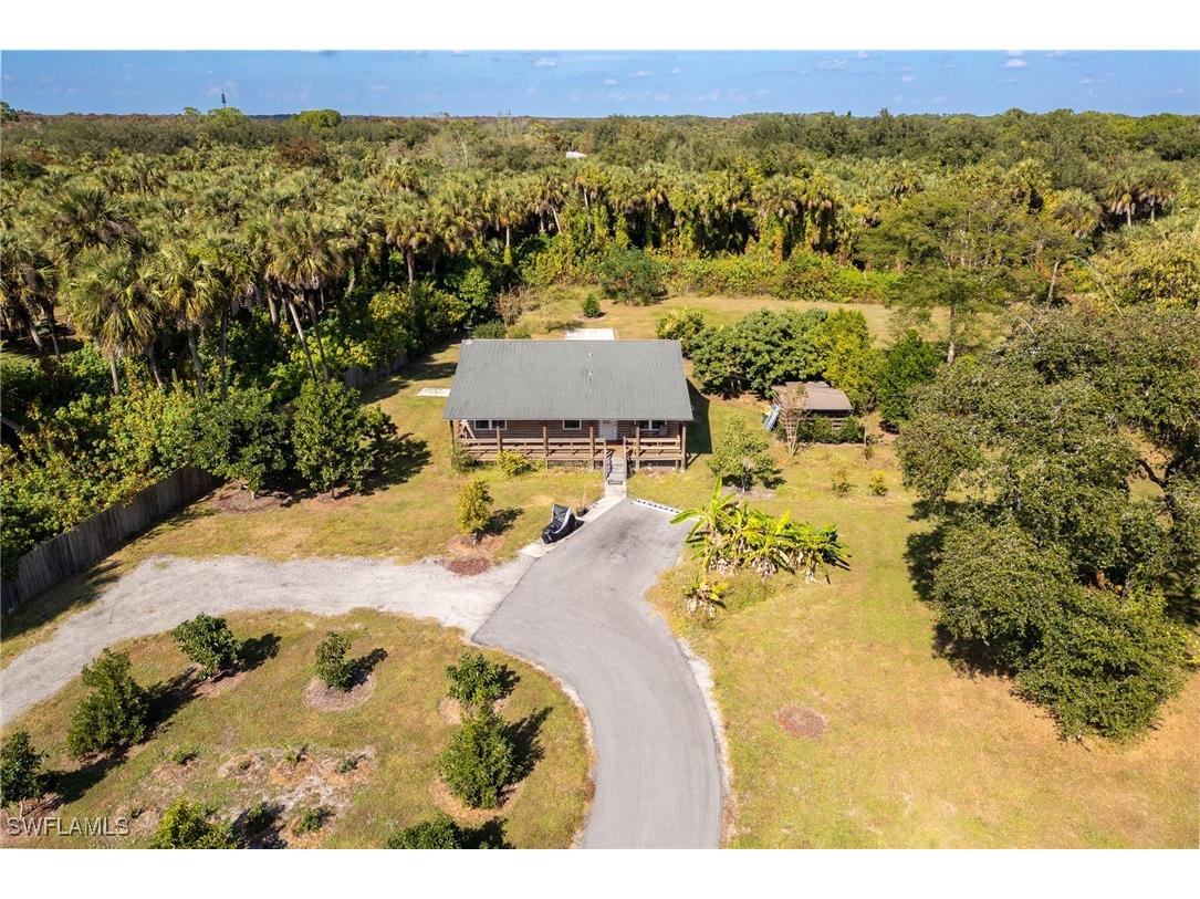 1240 Mingo Drive Naples FL 34120 225076657 image1