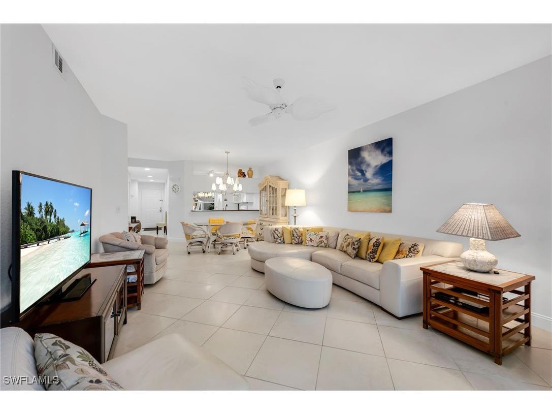 1240 Sarah Jean Circle #M102 Naples FL 34110 226001801 image1