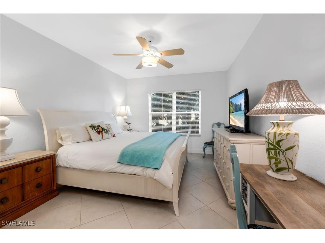 1240 Sarah Jean Circle #M102 Naples FL 34110 226001801 image9