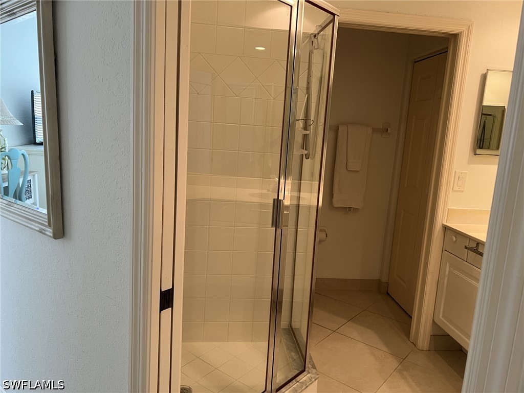 1240 Sarah Jean Circle #M102 Naples FL 34110 226013528 image11