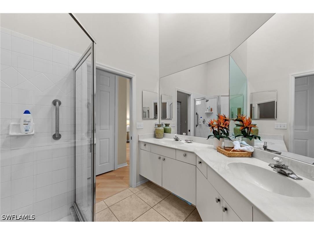 1240 Sarah Jean Circle #M205 Naples FL 34110 226020585 image20