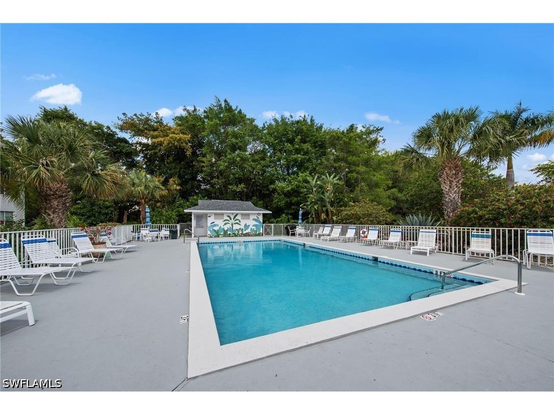 1240 Sarah Jean Circle #M205 Naples FL 34110 226020585 image39