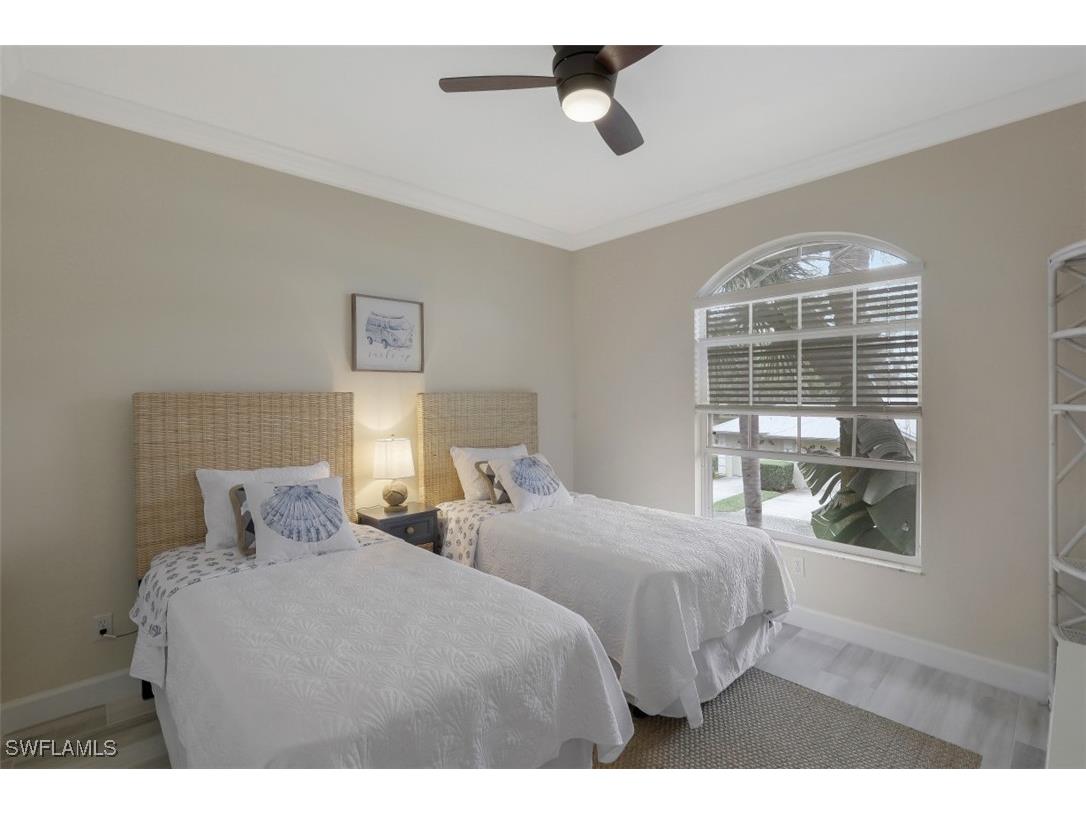 1240 Shady Rest Lane #102 Naples FL 34103 225080062 image18