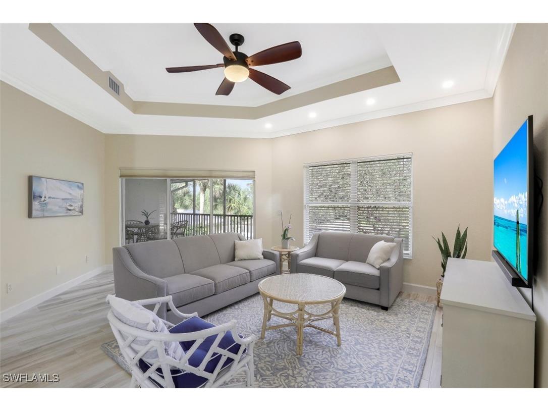 1240 Shady Rest Lane #102 Naples FL 34103 225080062 image4