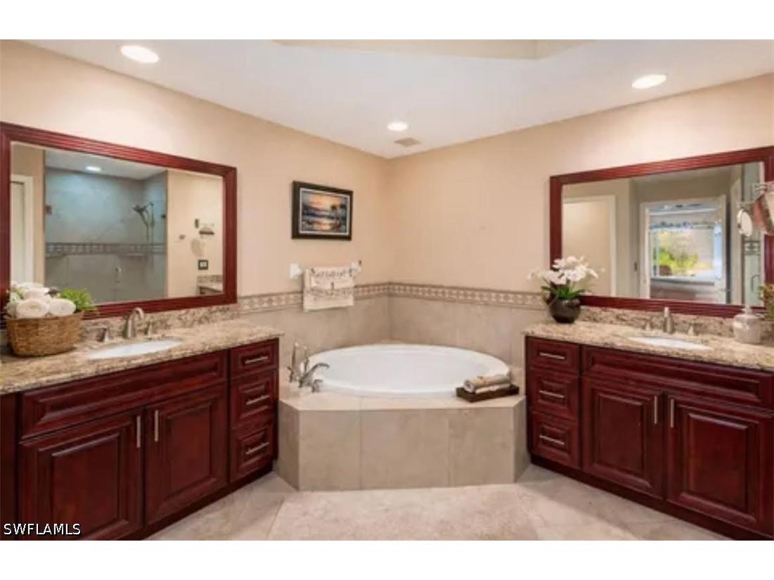 1240 Shady Rest Lane #104 Naples FL 34103 226013317 image22