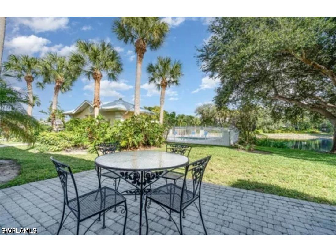 1240 Shady Rest Lane #104 Naples FL 34103 226013317 image25