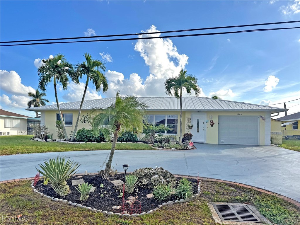 1240 Shelby Parkway Cape Coral FL 33904 2025022575 image1
