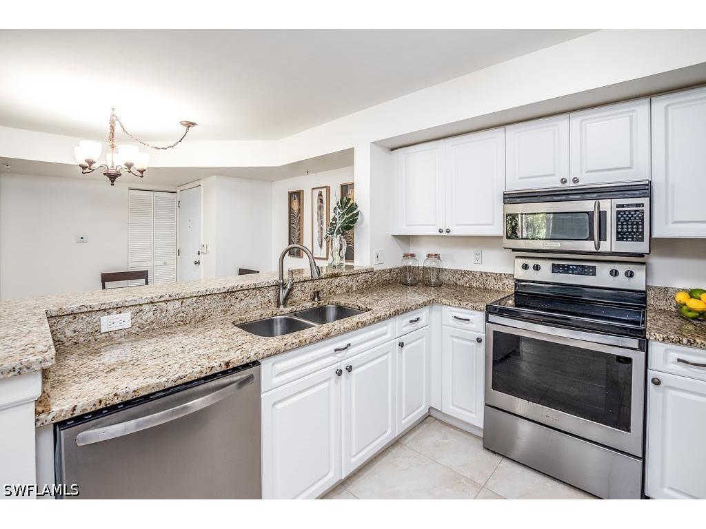 1240 Wildwood Lakes Boulevard #104 Naples FL 34104 226018521 image12