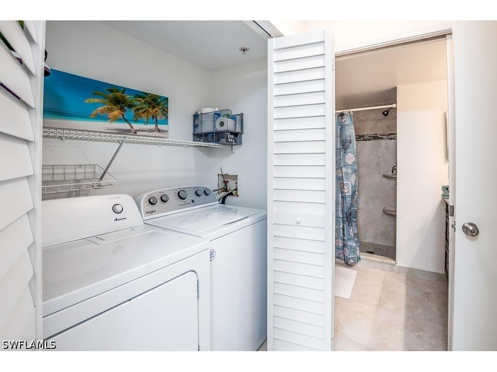 1240 Wildwood Lakes Boulevard #104 Naples FL 34104 226018521 image5