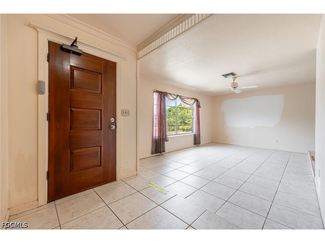 12401 Davis Boulevard Fort Myers FL 33905 2026021802 image4