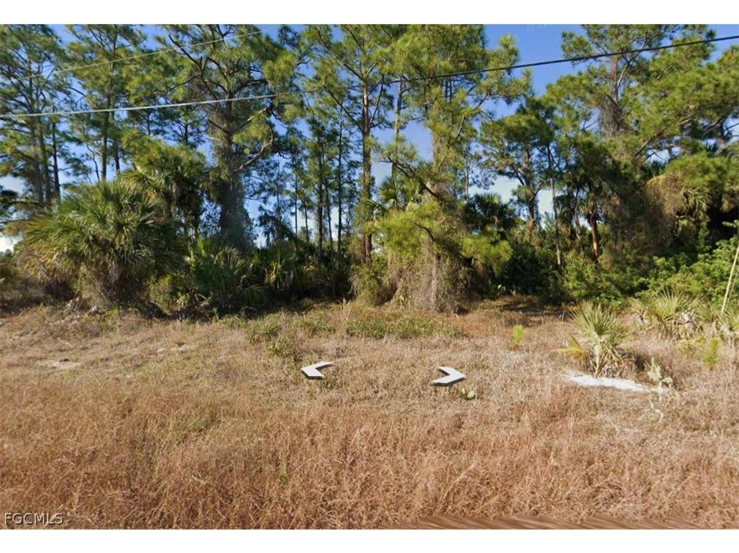 1241 Augusta Street E Lehigh Acres FL 33974 2026013721 image2