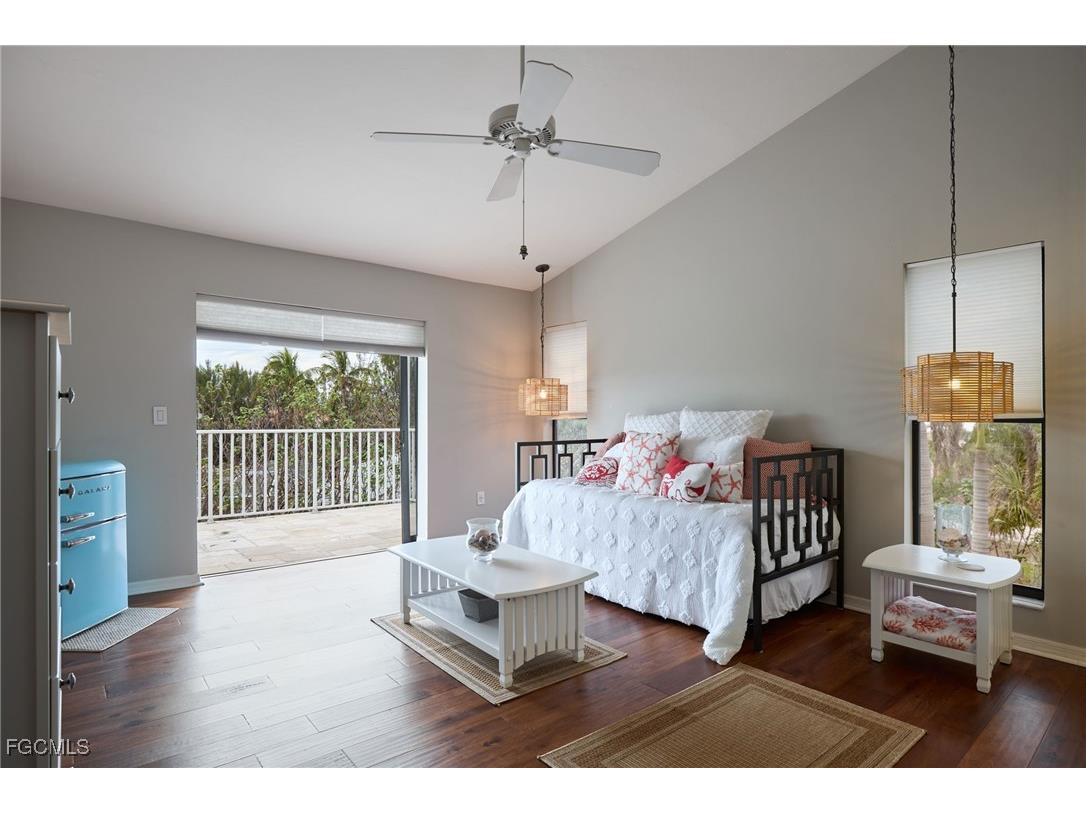 1241 Junonia Street Sanibel FL 33957 2025016027 image14