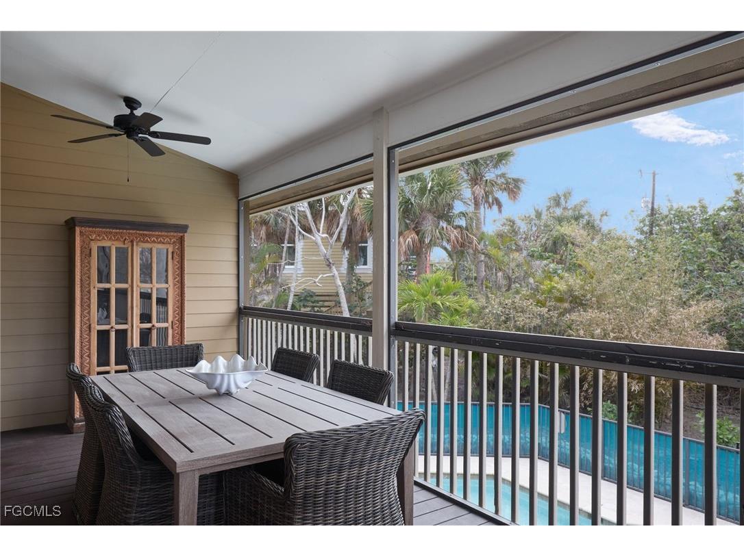 1241 Junonia Street Sanibel FL 33957 2025016027 image20