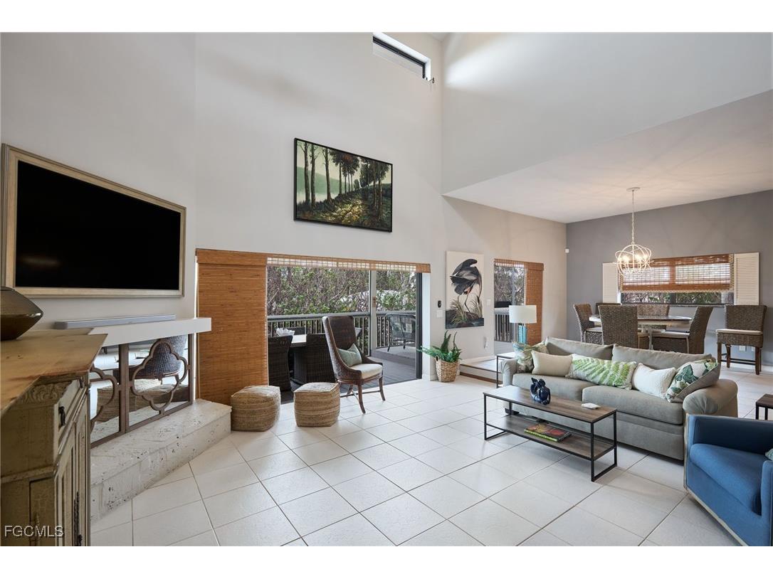 1241 Junonia Street Sanibel FL 33957 2025016027 image22