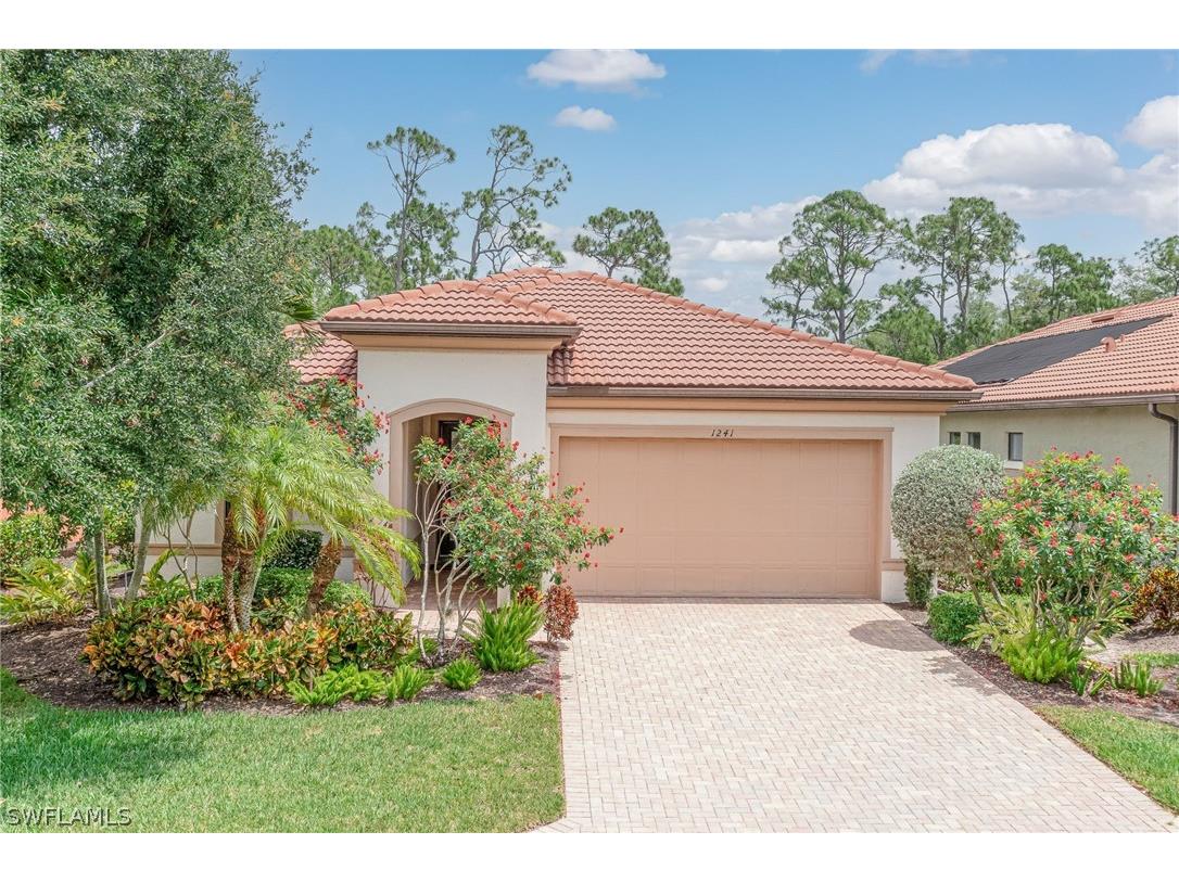 1241 Manado Drive Naples FL 34113 224036830 image1